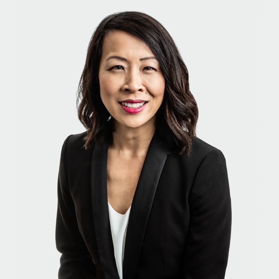 Linh Peters - Former CMO @ Walgreens & Calvin Klein. Ex: VP of Mktg Starbucks, Ulta Beauty & Target. Board Member.